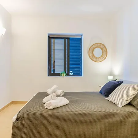 6 Appartement *